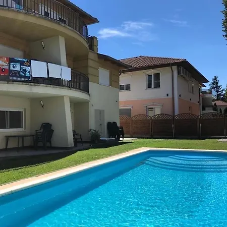 Apartment Eden